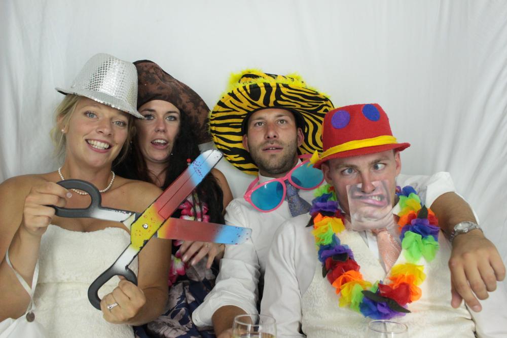 Laura & Oliver | View more photos from the event at gallery.myphotoboothexperience.co.uk/u/MyPhotoBoothExperienceLtd/Laura-Oliver
